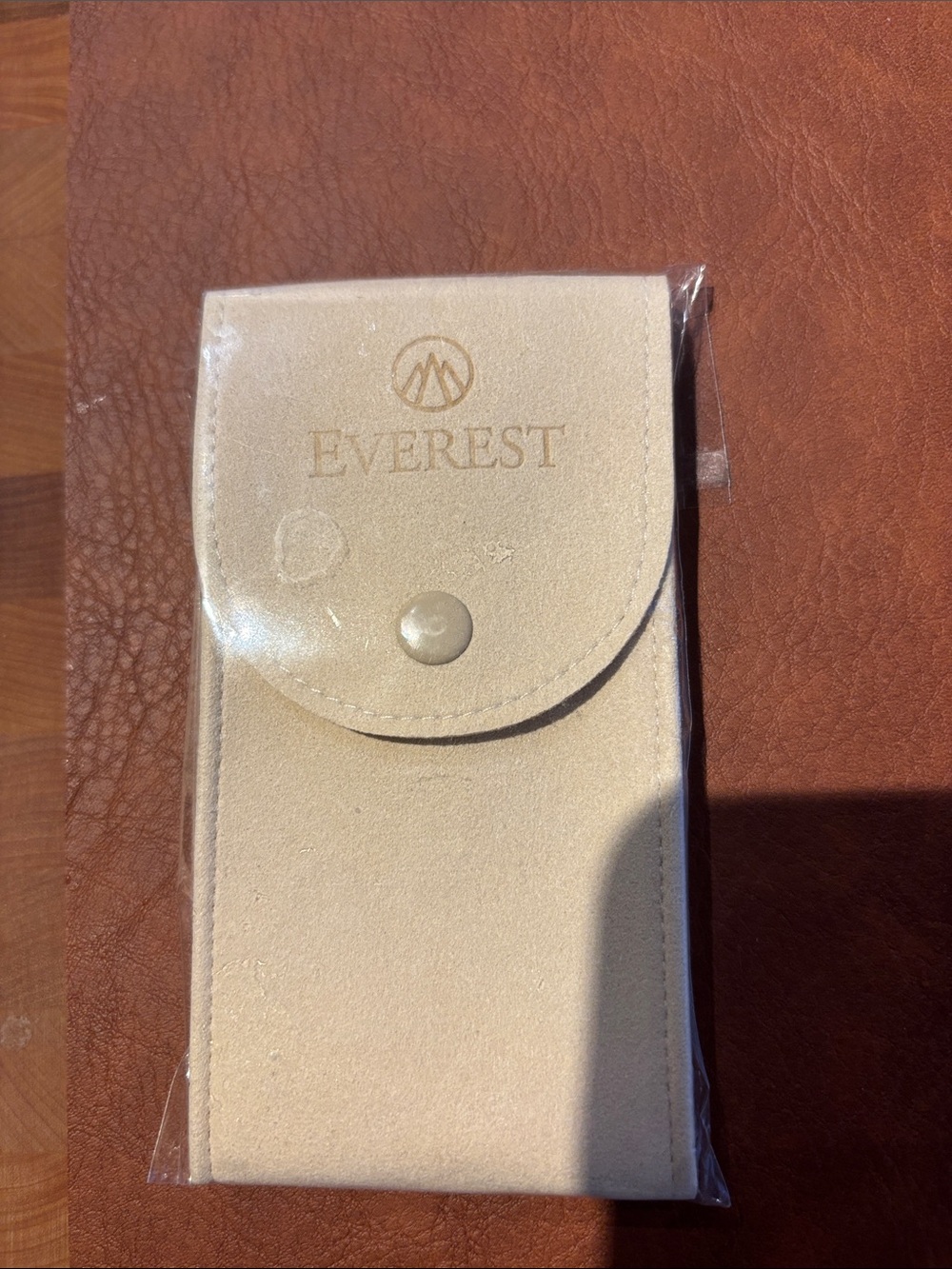NWT - Cream watch Pouch - Protective